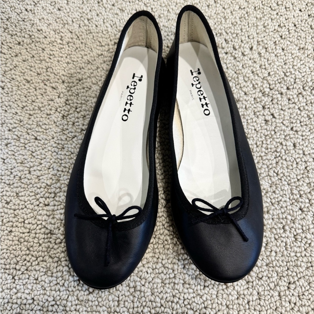 Repetto Black Ballet Flats with Decorative Bows